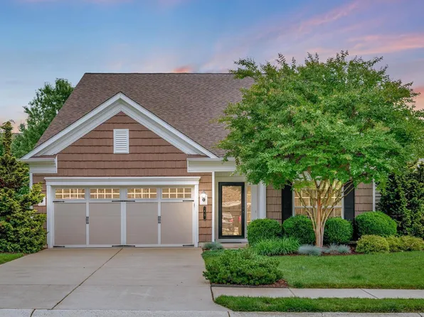 43 Battery Point Dr, Fredericksburg, VA 22406