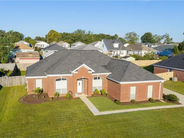 25685 Overlook Dr, Loxley, AL 36551