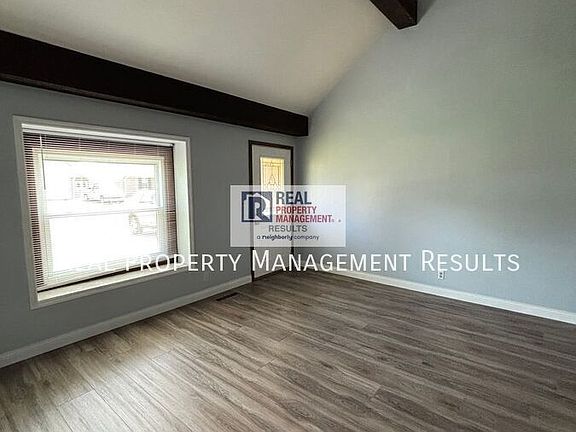 3rd image of 4208 Spring Valley Rd