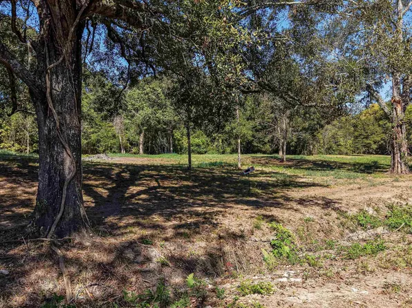 5015 Sunnybrook Dr, Baton Rouge, LA 70814