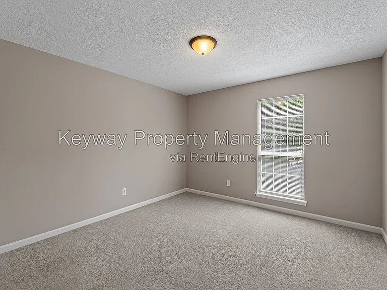 4263 Waylon Dr — Photo 17