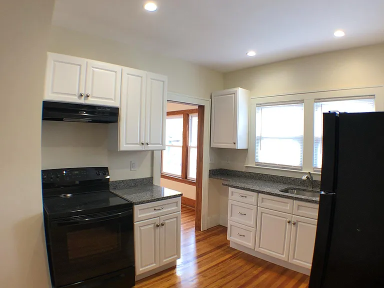 1 Rheel St #1B — Photo 8