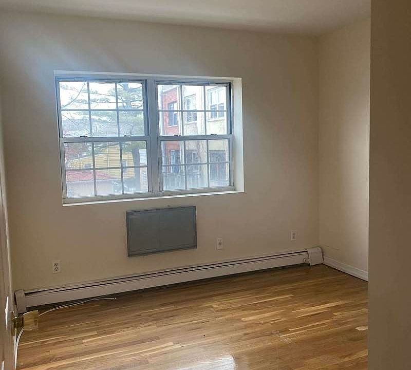 1st image of 4619 88th St APT 2D