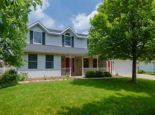 284 Cherryview Dr, Portage, MI 49024