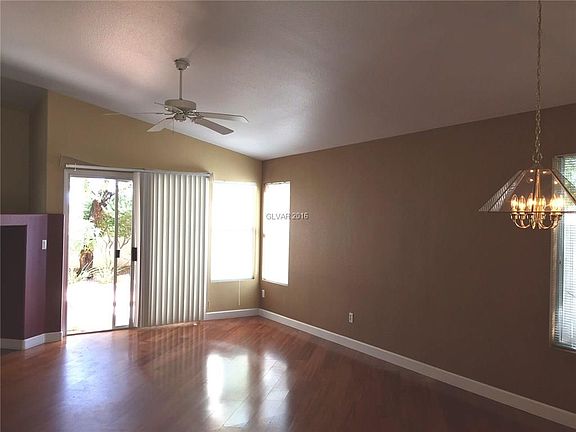 2nd image of 1826 Vista Pointe Ave #0