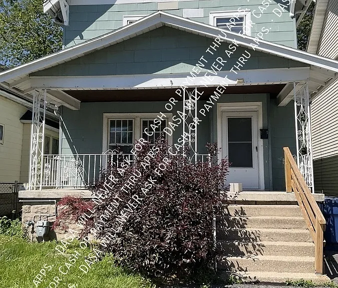 79 Henrietta Ave — Photo 1