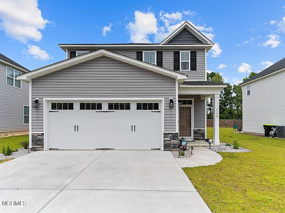 3rd image of 4128 Pegasus Parkway