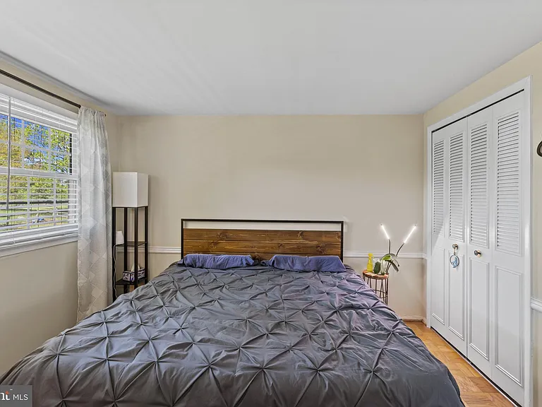 1435 Crofton Pkwy — Photo 22