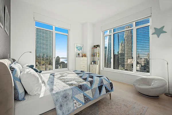 Rented by Douglas Elliman | media 7