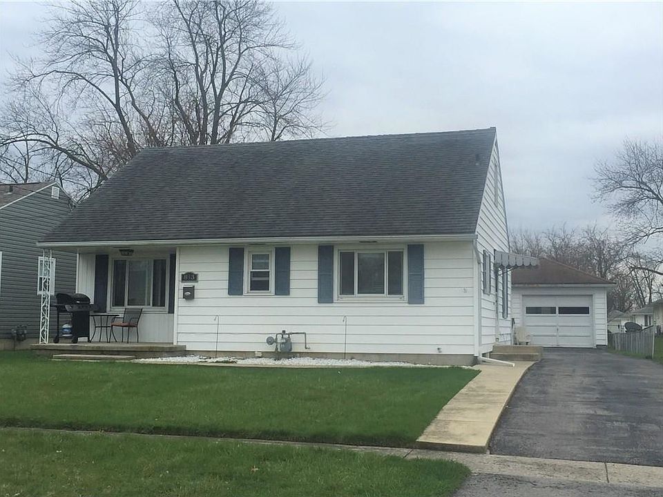 1st image of 813 W Ashton Ave