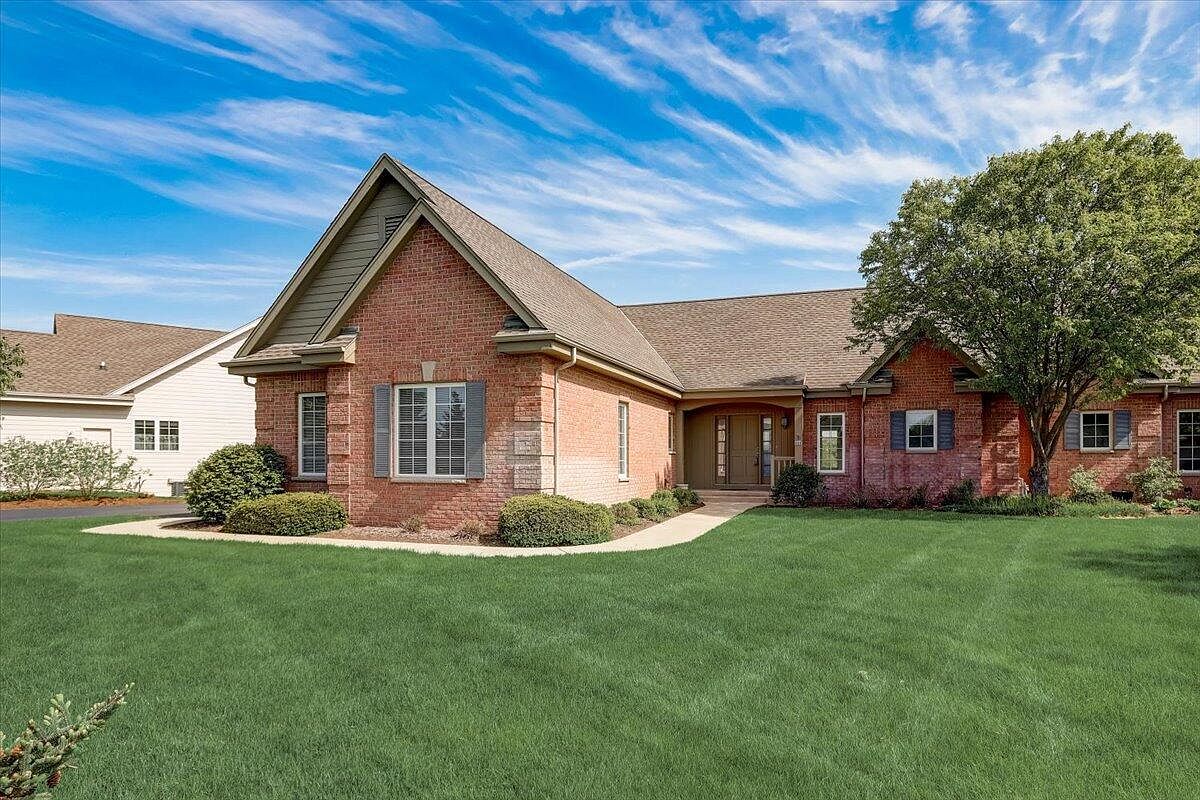 222 Eagles Cove CIRCLE, North Prairie, WI 53153 Zillow