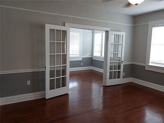 2nd image of 509 S Albany Ave APT 7