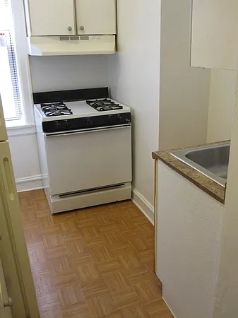 1365 W Estes Ave #1N — Photo 6