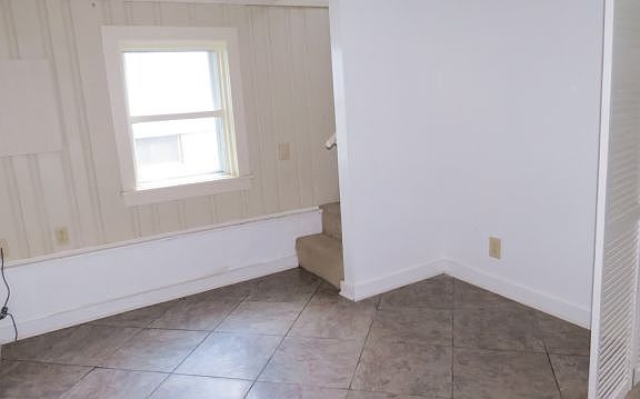 4th image of 1406 Mississippi St
