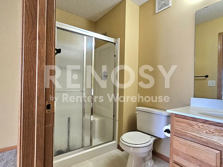7648 Century Blvd — Photo 22