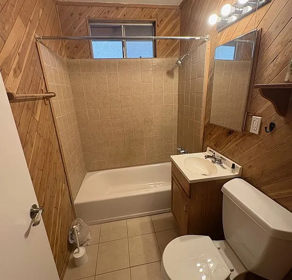 23162 Smith Rd — Photo 13
