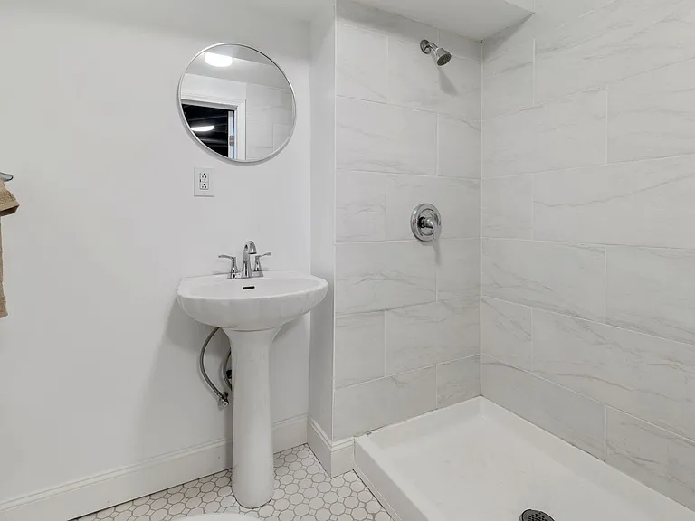 973 Agnew Rd — Photo 31