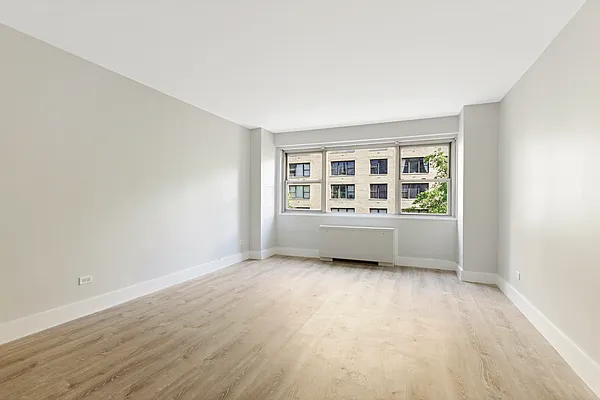 Sold by Compass | media 4
