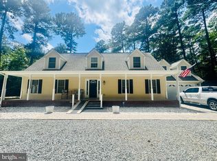 90 Shell Reef Ct, Urbanna, VA 23175