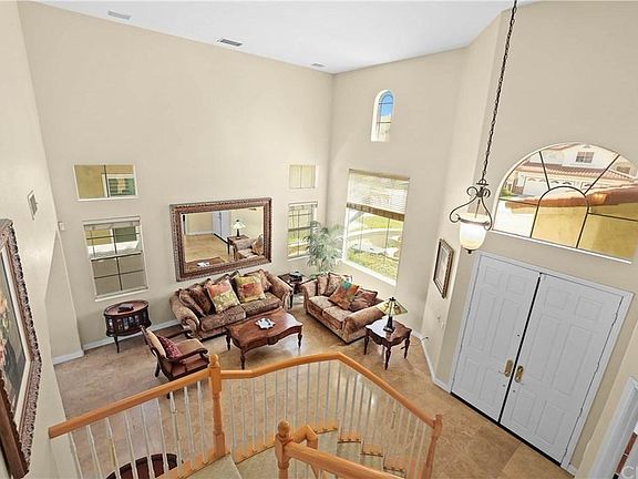 5th image of 4688 Torrey Pines Dr