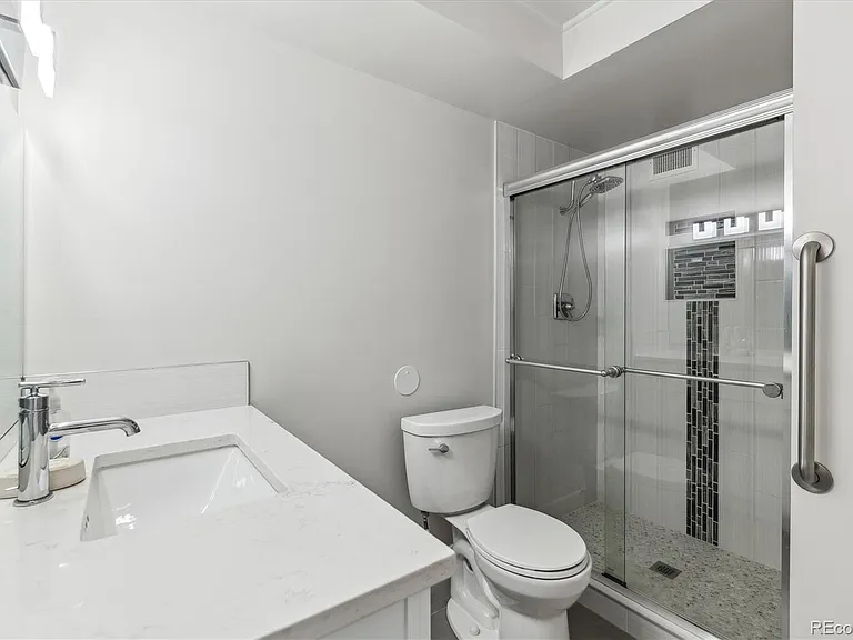 695 S Alton Way #5A — Photo 10