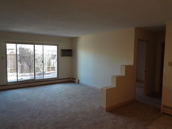 2nd image of 151 Calle Ojo Feliz Unit E