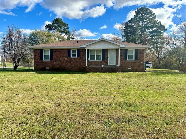 105 Simpson Ln, Hopkinsville, KY 42240