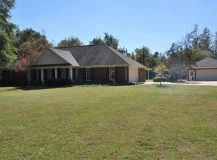 261 Pleasant Hill Rd, Columbus, MS 39702