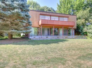 3012 Valley Brook Dr, Champaign, IL