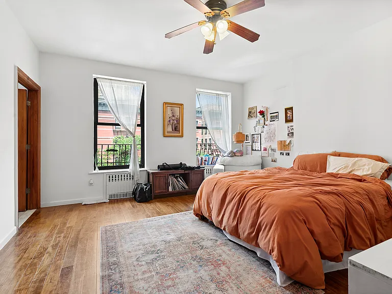 65 W 70th St #6N — Photo 3