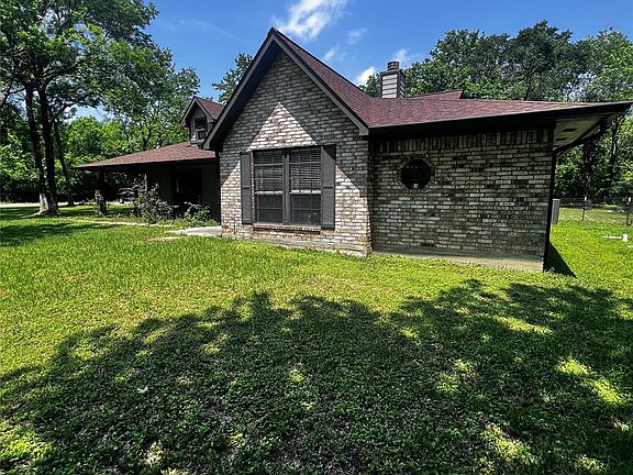 3rd image of 4335 Harvey Rd