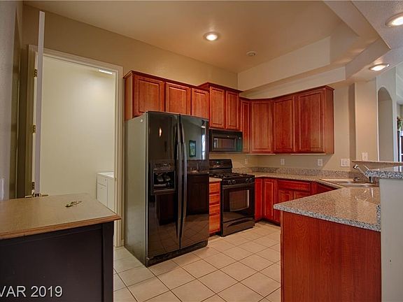 2nd image of 224 Morgyn Ln Unit 2