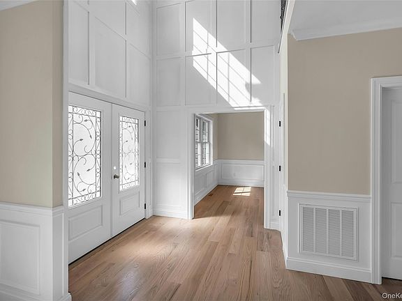 3rd image of 52 Linden Avenue