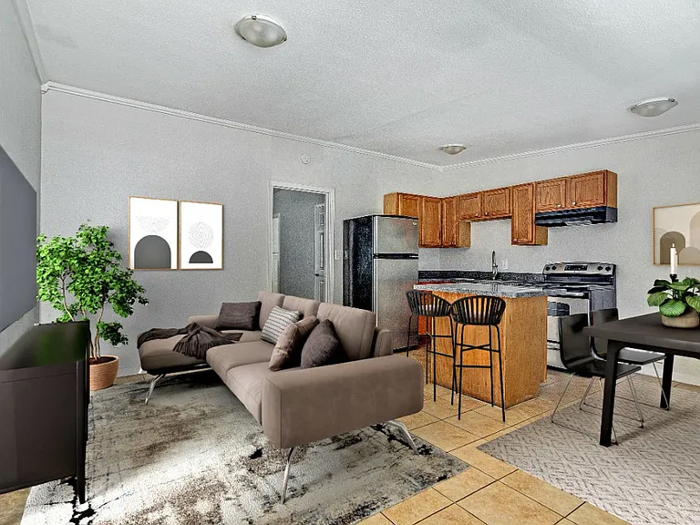 304 E Mitchell St — Photo 37