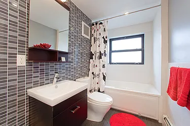 Sold by aptsandlofts.com