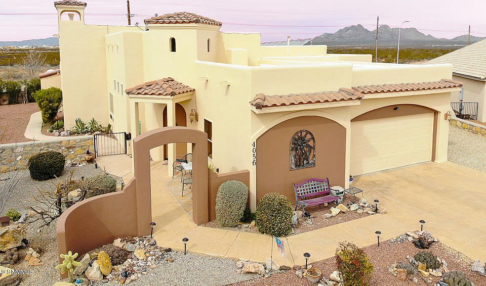 1st image of 4056 Calle De Estrellas