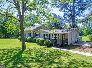 105 Avery Dr, Fayetteville, GA 30214