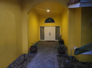 4977 NW 97th Dr, Coral Springs, FL 33076