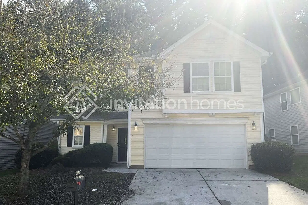 3130 Sable Trl Atlanta, GA 30349 — Photo 1