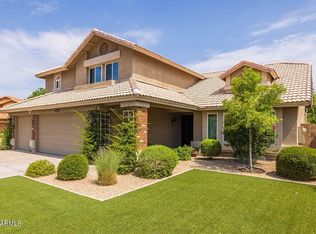 632 W Comstock Dr, Gilbert, AZ 85233
