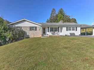 Hickory Tree Rd, Bluff City, TN 37618