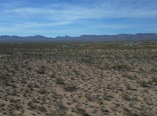 3895 N Hoover Rd, Golden Valley, AZ 86413