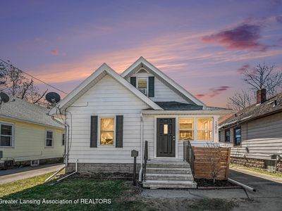 1211 W Barnes Ave, Lansing, MI, 48910