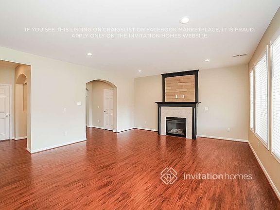 3rd image of 8114 164th St E