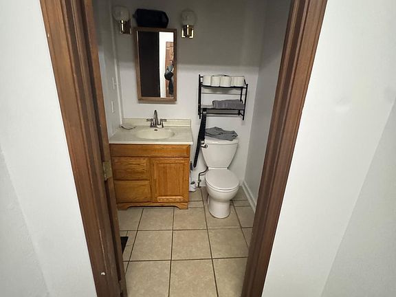 5th image of 501 E Markwood Ave