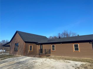 21731 3rd St, Duluth, KS 66521