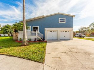 8629 Cercle Chateaux Rae, Seminole, FL 33777