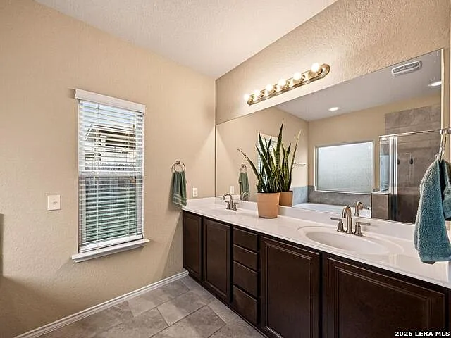 8311 Prickly Oak — Photo 16