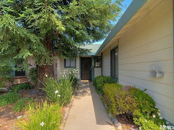 4th image of 1307 Silver Spur Cir