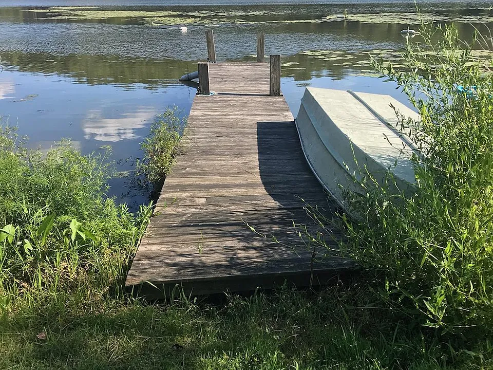 330 Valley Ln #- LAKE SHERIDAN